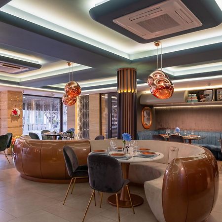 Hotel Concorde Veliko Tărnovo Exteriör bild