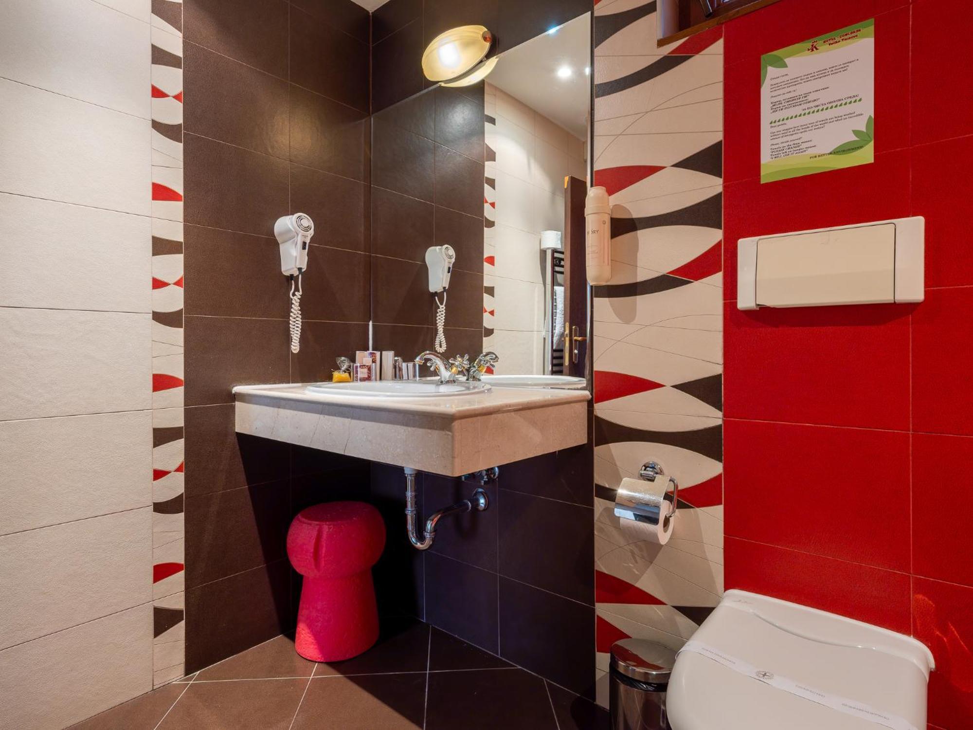 Hotel Concorde Veliko Tărnovo Exteriör bild